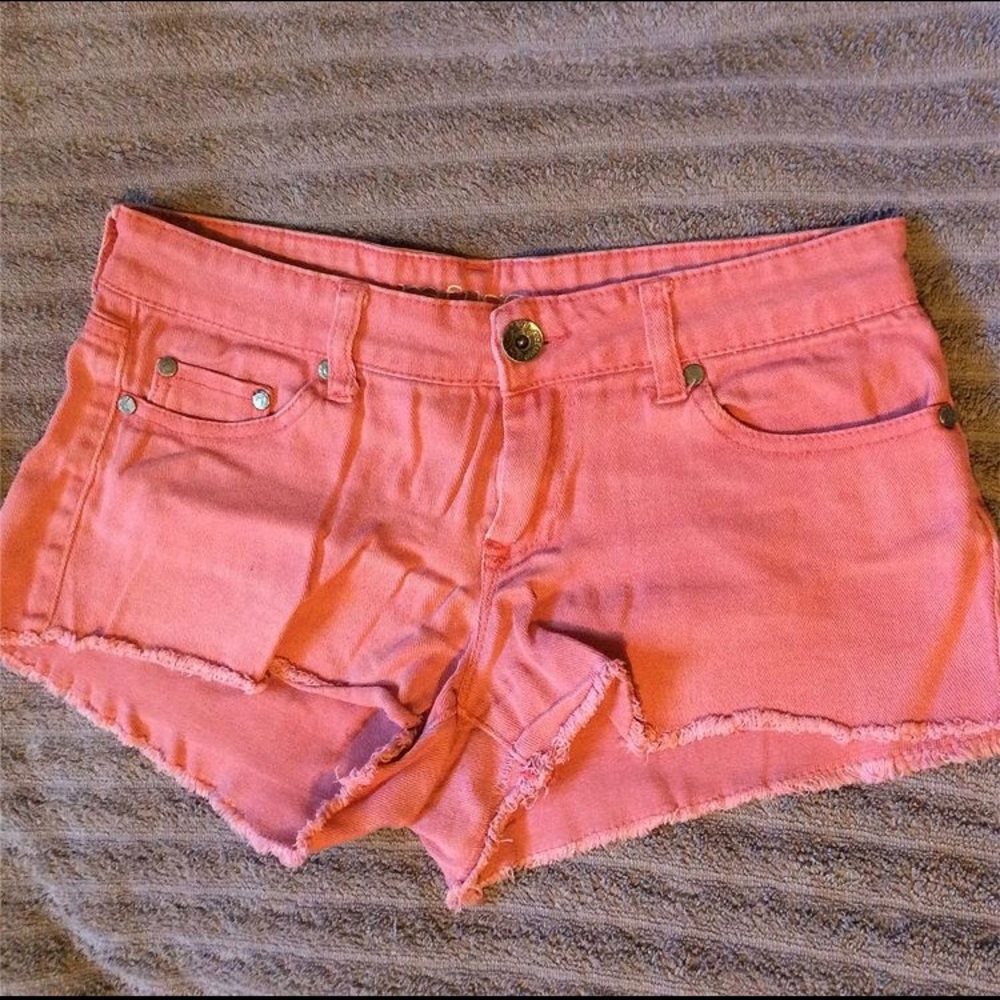 refuge, jean shorts